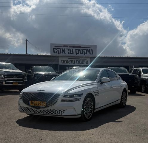 ג'נסיס G80