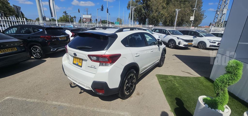 סובארו XV