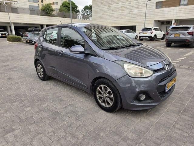יונדאי i10