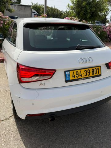 אאודי A1