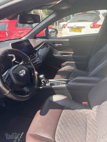 טויוטה C-HR