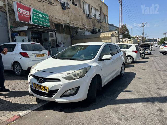 יונדאי i30