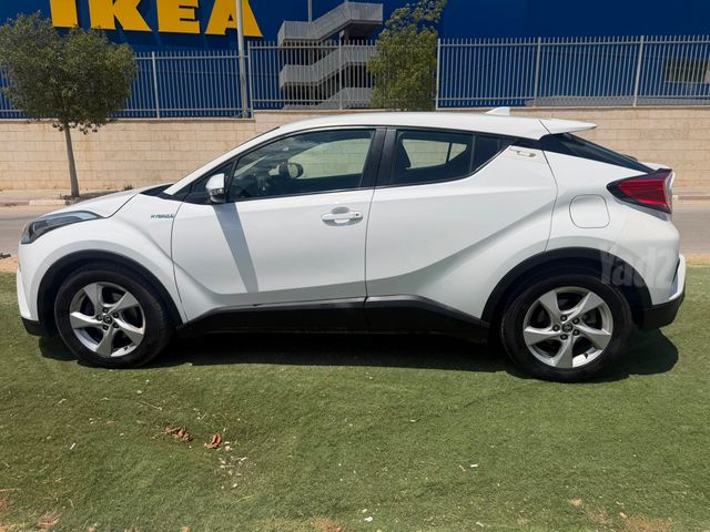 טויוטה C-HR