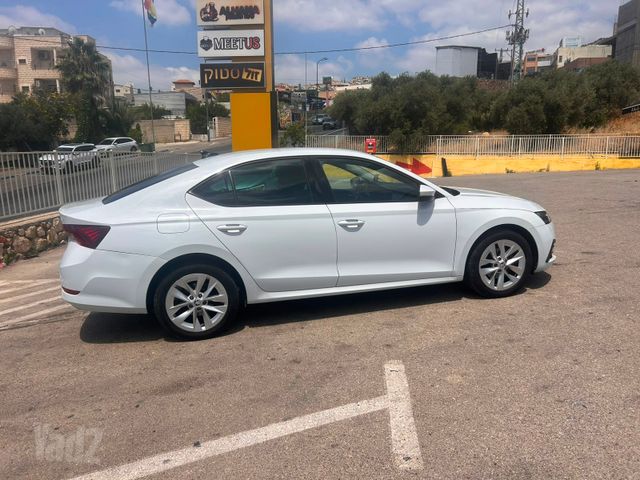 סקודה אוקטביה