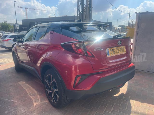 טויוטה C-HR