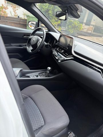 טויוטה C-HR