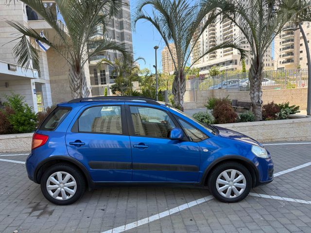 סוזוקי SX4