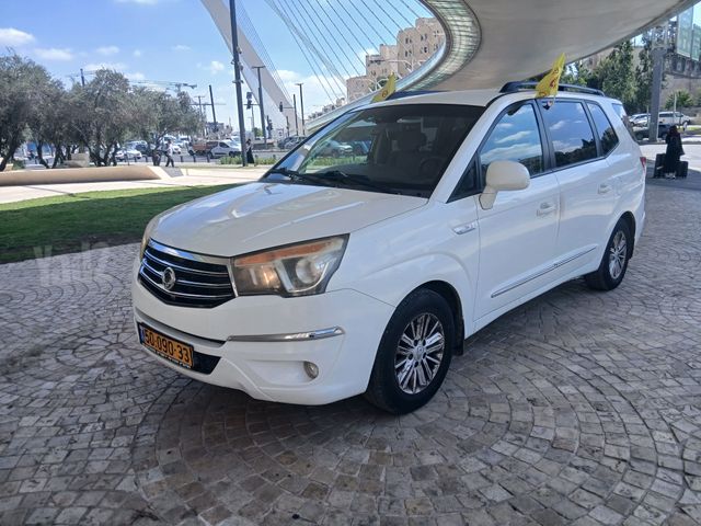 מודעת רכב סאנגיונג רודיוס