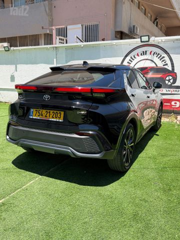 טויוטה C-HR