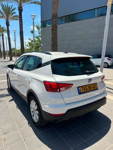 סיאט ארונה