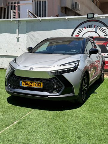 טויוטה C-HR