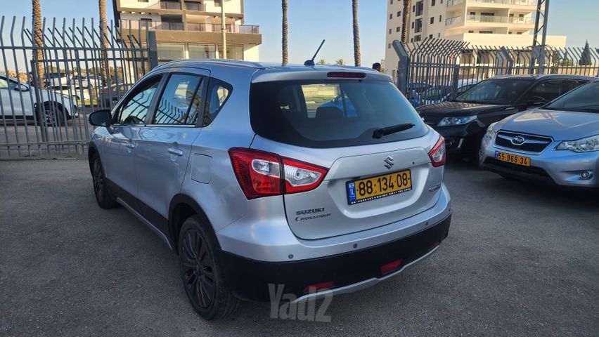 סוזוקי קרוסאובר