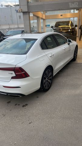וולוו S60