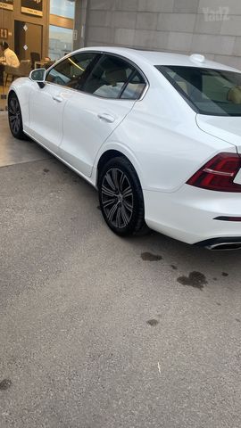 וולוו S60