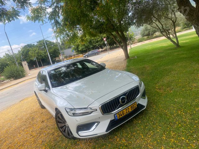 וולוו S60
