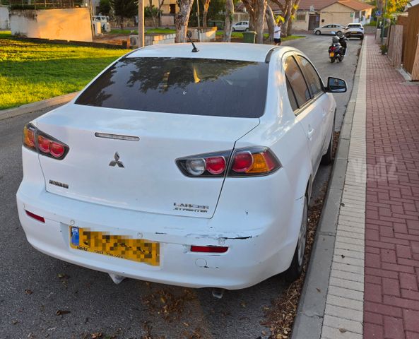 מיצובישי לנסר