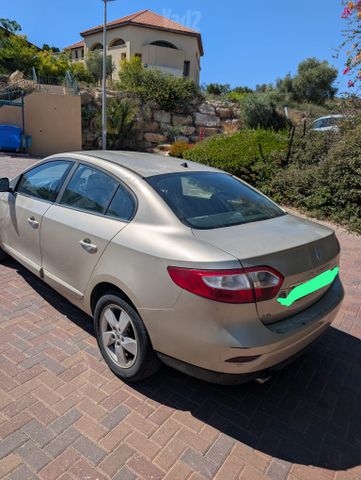 רנו פלואנס