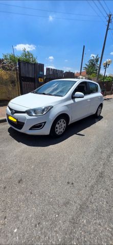 יונדאי i20