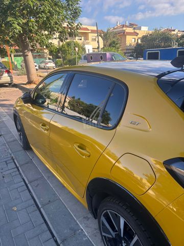 פיג'ו 208
