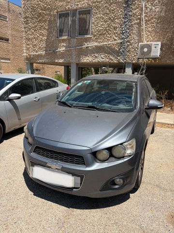 שברולט סוניק