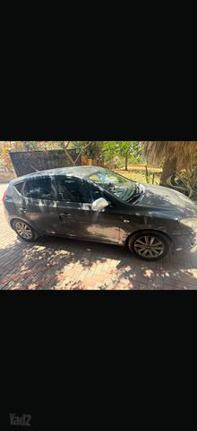 יונדאי i30