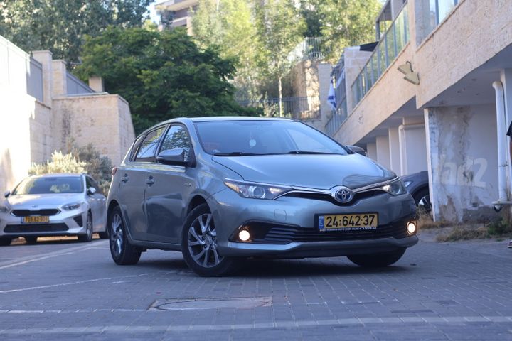 מודעת רכב טויוטה אוריס