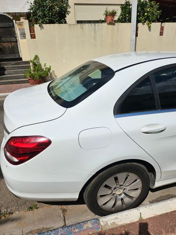 מרצדס-בנץ C-class
