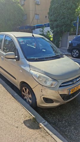 יונדאי i10
