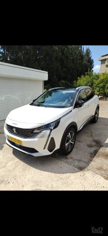 פיג'ו 3008