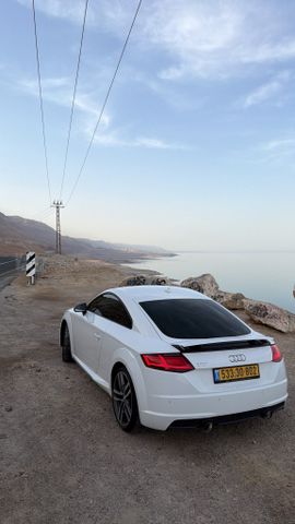 אאודי TT