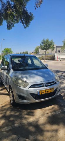 יונדאי i10