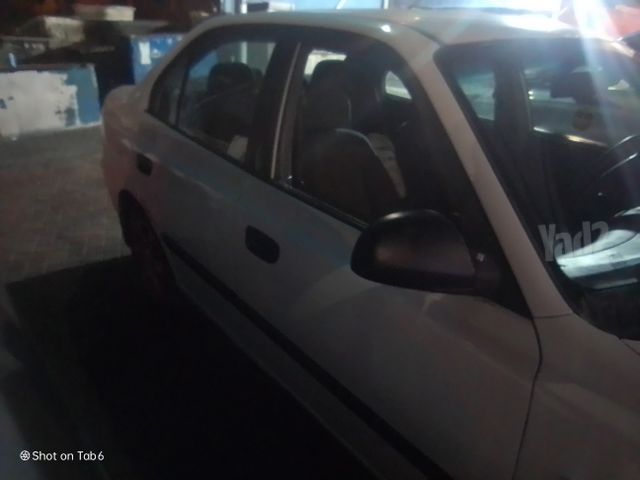 יונדאי אקסנט i25
