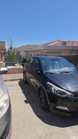 יונדאי i20