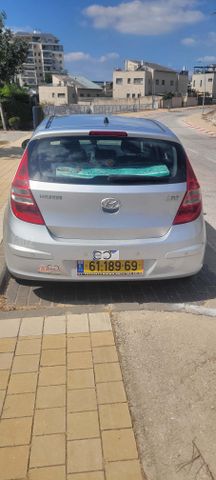 יונדאי i30