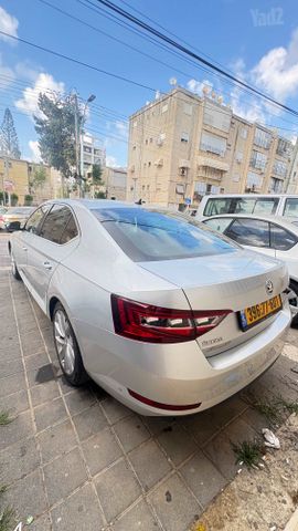 סקודה סופרב