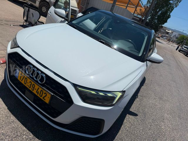 אאודי A1