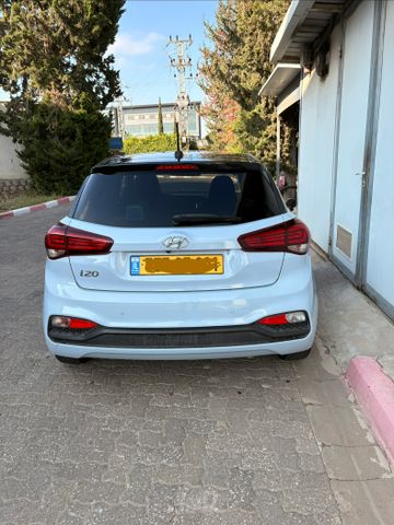 יונדאי i20