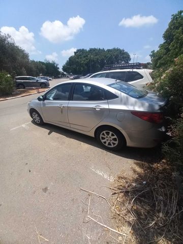 מודעת רכב יונדאי אקסנט i25