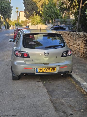 מאזדה 3