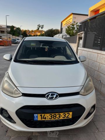 יונדאי i10