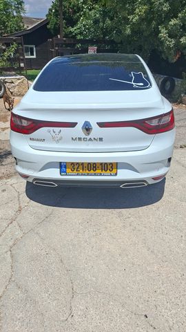 רנו מגאן