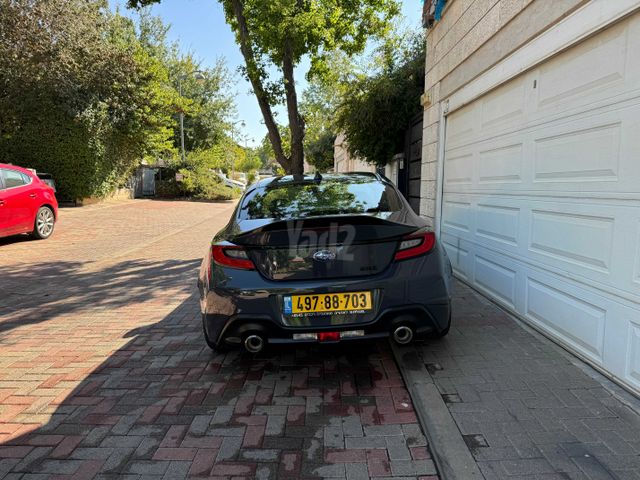 סובארו BRZ