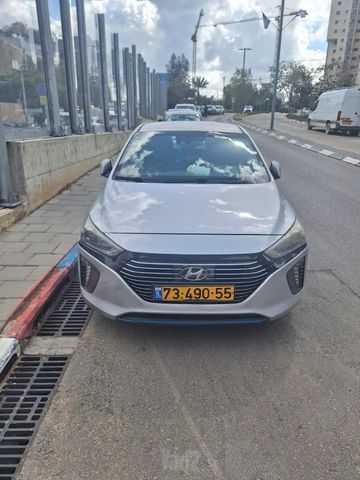 מודעת רכב יונדאי איוניק