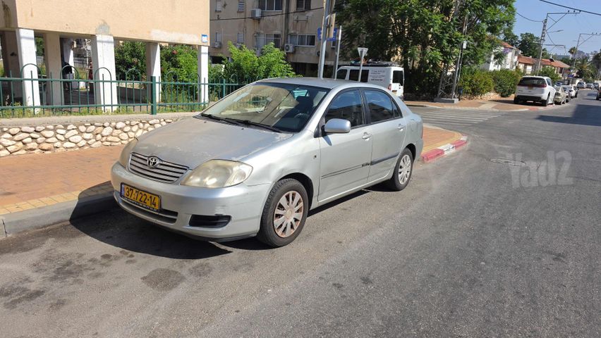 מודעת רכב טויוטה קורולה