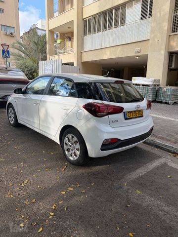 יונדאי i20