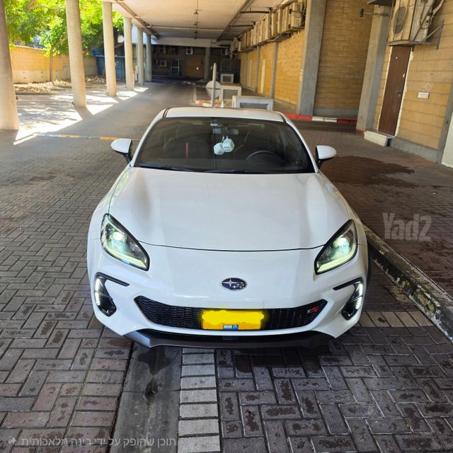 סובארו BRZ