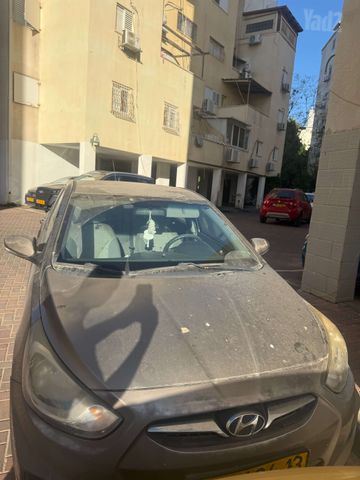 יונדאי אקסנט i25