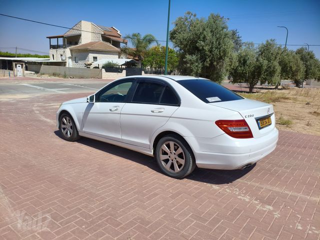 מרצדס-בנץ C-class