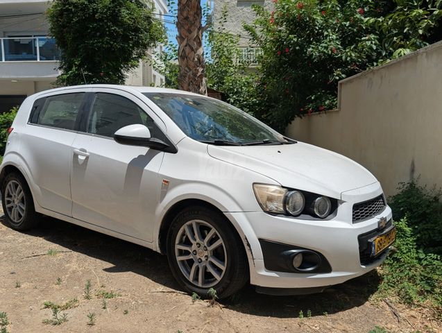 מודעת רכב שברולט סוניק
