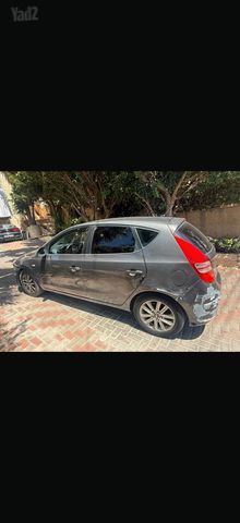 יונדאי i30